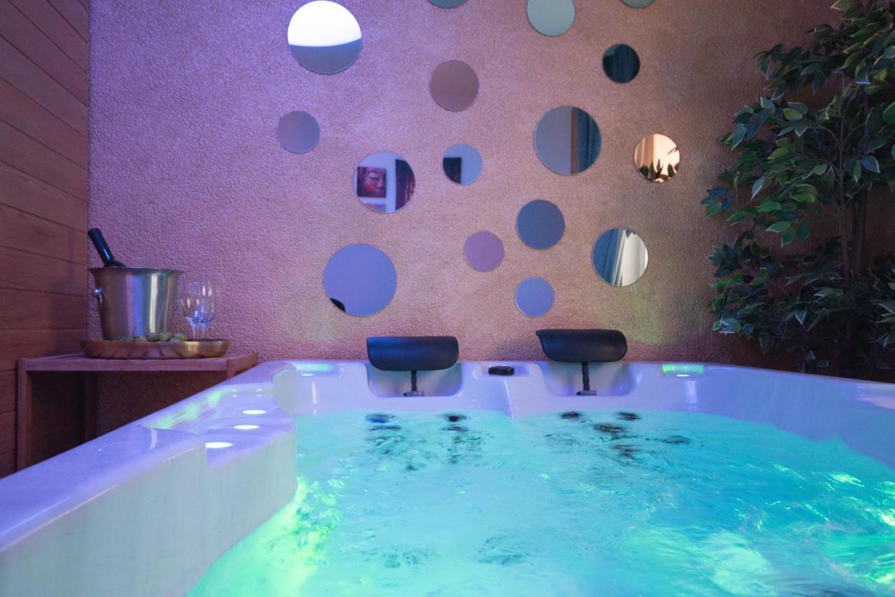 Wellness Studio D'Or - Exclusive New Apartment With Whirlpool, Sauna, Sunny Terrace, Private Parking Пореч Екстер'єр фото