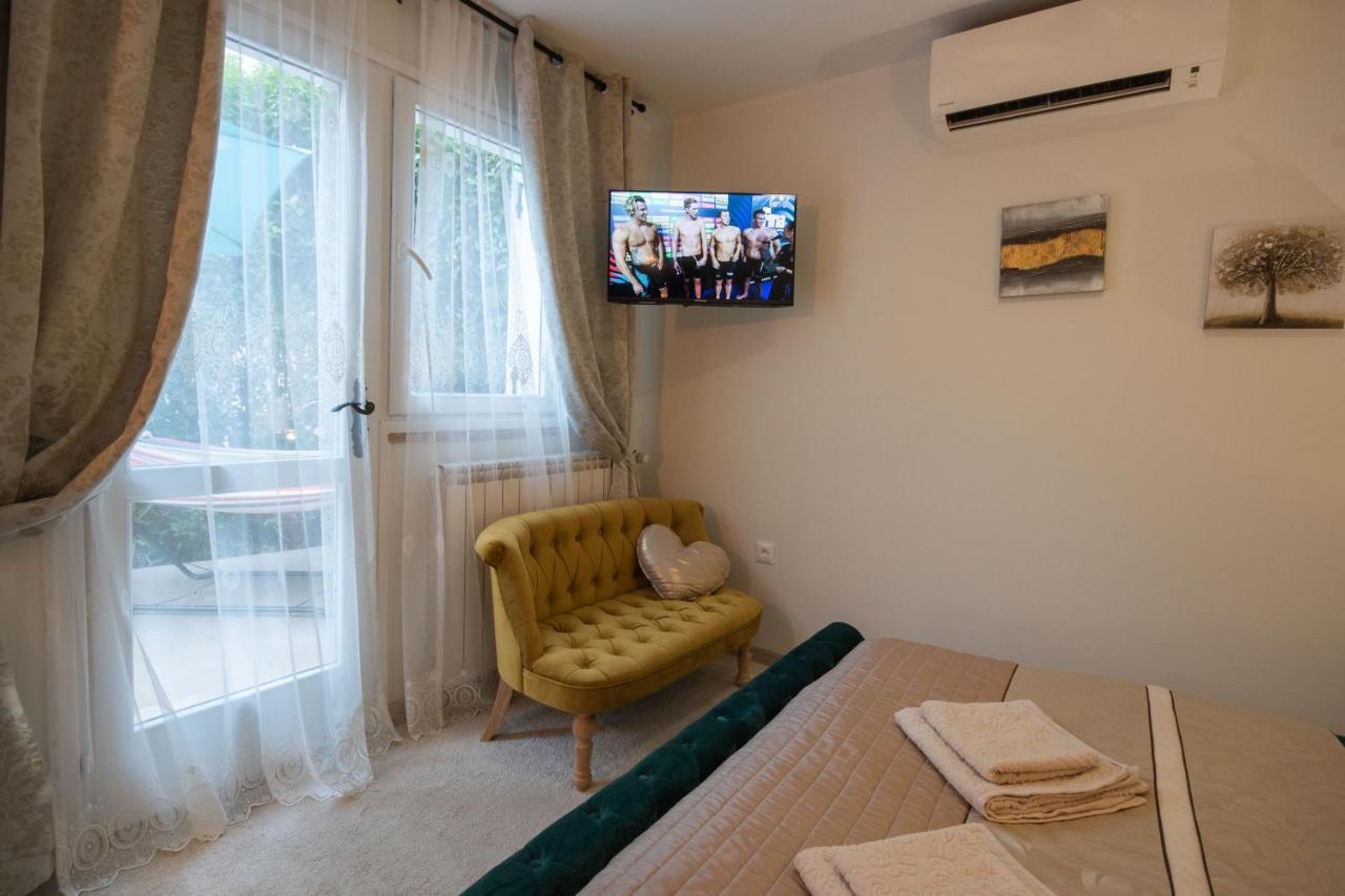Wellness Studio D'Or - Exclusive New Apartment With Whirlpool, Sauna, Sunny Terrace, Private Parking Пореч Екстер'єр фото